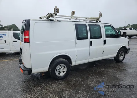 2014 Chevrolet Express G2500 из США, поврежденный, VIN 1GCWGFCA5E1914081